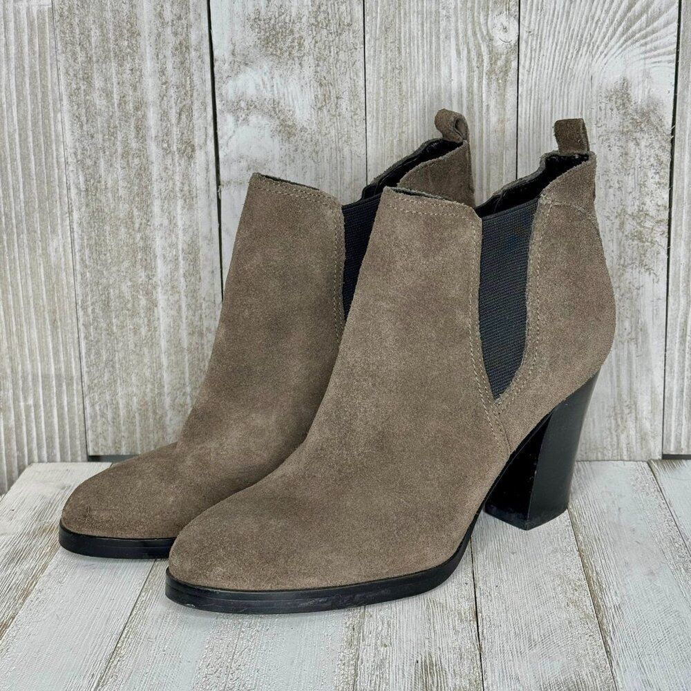 Marc Fisher Suede Ankle Boots Size 8 M